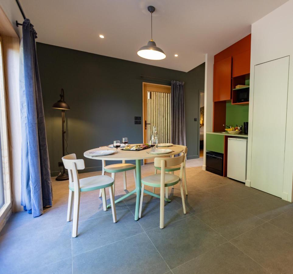 סנט-אאורס Hotel - Lodges De Lemptegy מראה חיצוני תמונה